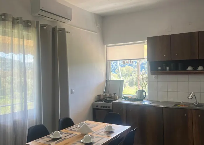 Olympia House Dionisos And Dimitra Iii Сasa de vacaciones